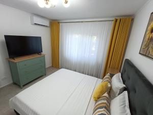 Apartament ROBERT Faleză Nord