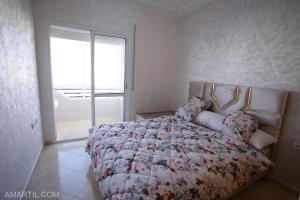 Charming 2-Bedroom Apartment with City View in Martil