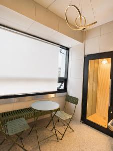 401,20 minutes to Gangnam Hongdae, Guesthouse, single room,Itaewon, shared bathroom,