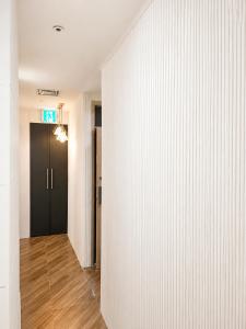 401,20 minutes to Gangnam Hongdae, Guesthouse, single room,Itaewon, shared bathroom,