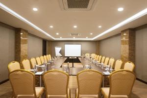 Verse Lite Hotel Gajah Mada