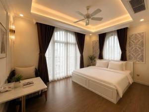 Seaside grand villa