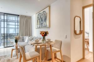 Roma Norte 2BR Rooftop Cinema Gym & Grill