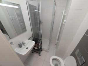 Sapphire Horizon Apartment - Parking & Balcony