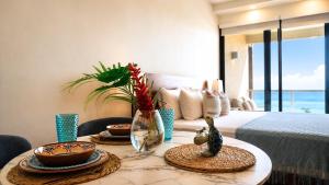 Bessa Ocean View Studio Beach Access U76