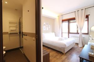 San Damaso Vatican Suites