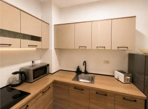 Astra City Apartment City Kvart near BIG Fashion Center