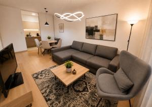 Astra City Apartment City Kvart near BIG Fashion Center