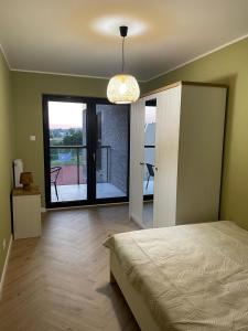 Apartament WHITE GLOVE z widokiem na zamek