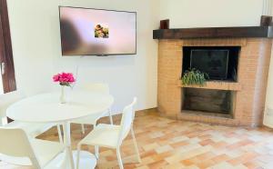 Ciconi Garden Studio Apartment