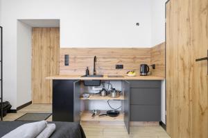Central Platinum Apartments 9 z balkonem