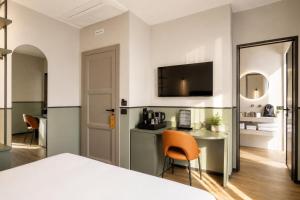 MaHena SUITES PLEBISCITO