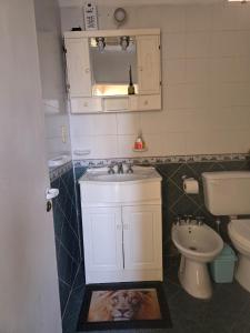 LA CASONA, con pileta y garage