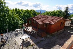 Casa Castaño - Chalet con patio y piscina de temporada
