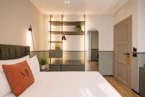 MaHena SUITES PLEBISCITO