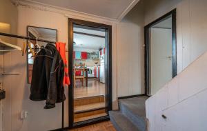 Eclipse Stay Simple Mattress Accommodation in Historic 1860 House