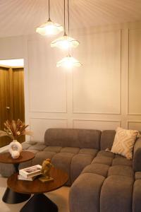 Your Private Patio Oasis Spa Pool Lounge 2BR