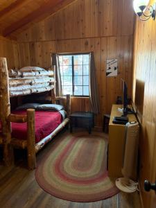 Sierra Pines Chalet Near Ski Slopes and Hiking,Biking Trails