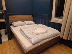 Small Modern Rooms