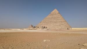 CR7 Pyramids View inn