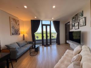 Glamis House