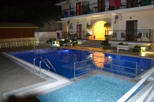 Petrino Apartments Epirus Greece