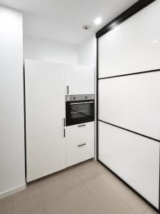 Elegant Balcony Apartment in Duomo AC WIFI and FREE WASHING MASHINE