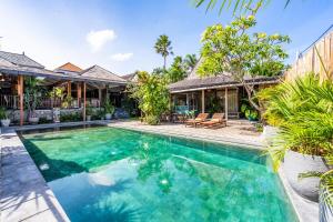 A Grand Private Villa Designed for Togetherness