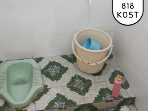 818 Kost Mas Ncun