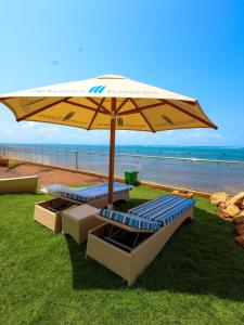 Beachfront,sauna,gym,infinity pool