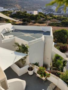 Porto Sikinos Hotel