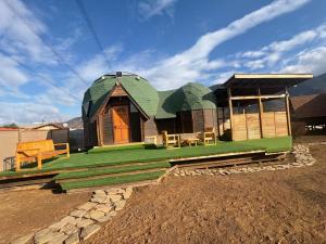 Espiritu Domo Lodge