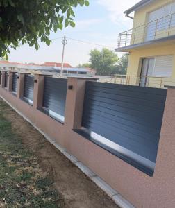 Green Horizon rooms , Paracin