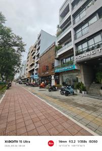 Monarchy Da Nang Han Riverfront Apartment, Beside Starbucks 401