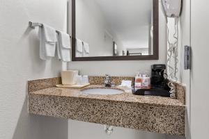 Quality Inn Kinston Hwy 70