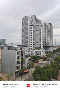 Monarchy Da Nang Apartment Han Riverfront, Euro Villa View, Next to Starbucks 402