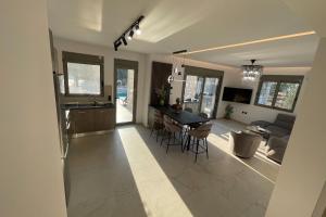 Nastazias Pearl Villa