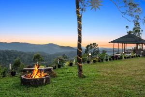 Alaya Stays Jai hill 4 Room Cottage With Garden and Outdoor dining With Mountain and Valley Views