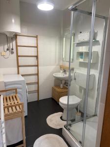 Pine & Peaks Apartment