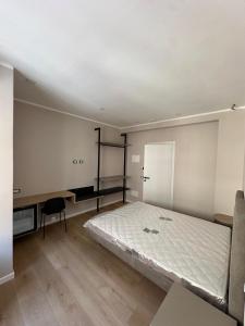 Lyda Bed&Room