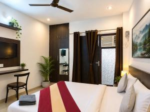 The White Casa Premium Stay Near Medanta Medicity, Gurugram