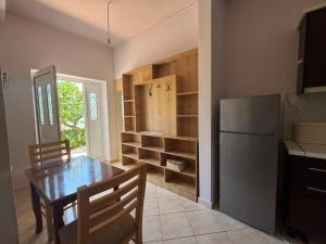 KELI Apartments