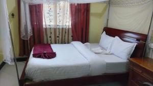 Laverny Hotel