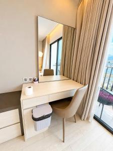 Căn Hộ Dát Vàng , Hồ Bơi Vô Cực , Yên Tĩnh , Bếp View Biển