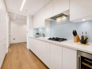 2 Bed Stylish Covent Garden Flat Central London