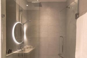 Title Serenity 1-Bedroom Suite with Balcony by TVC A206