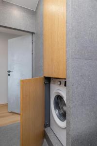 Modern Studio with Balcony Mogilska Tower Krakow by Solarento