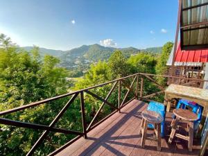 Mon Mart&May Resort