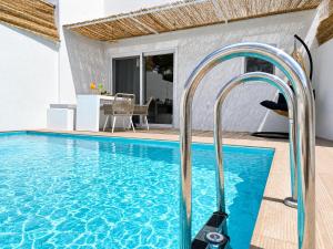 Villa Serena Pool Suites