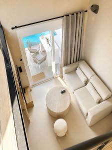 Villa Serena Pool Suites